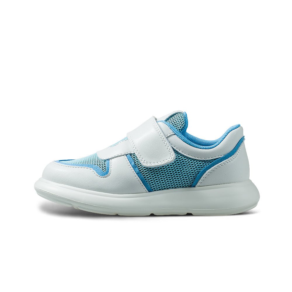 Avery Extra Lightweight Kids Sneakers-0